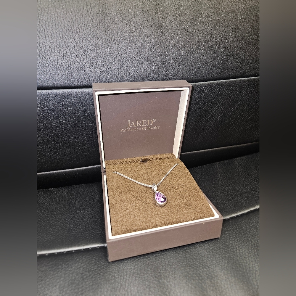 Amethyst Pendant w/ Silver Chain
